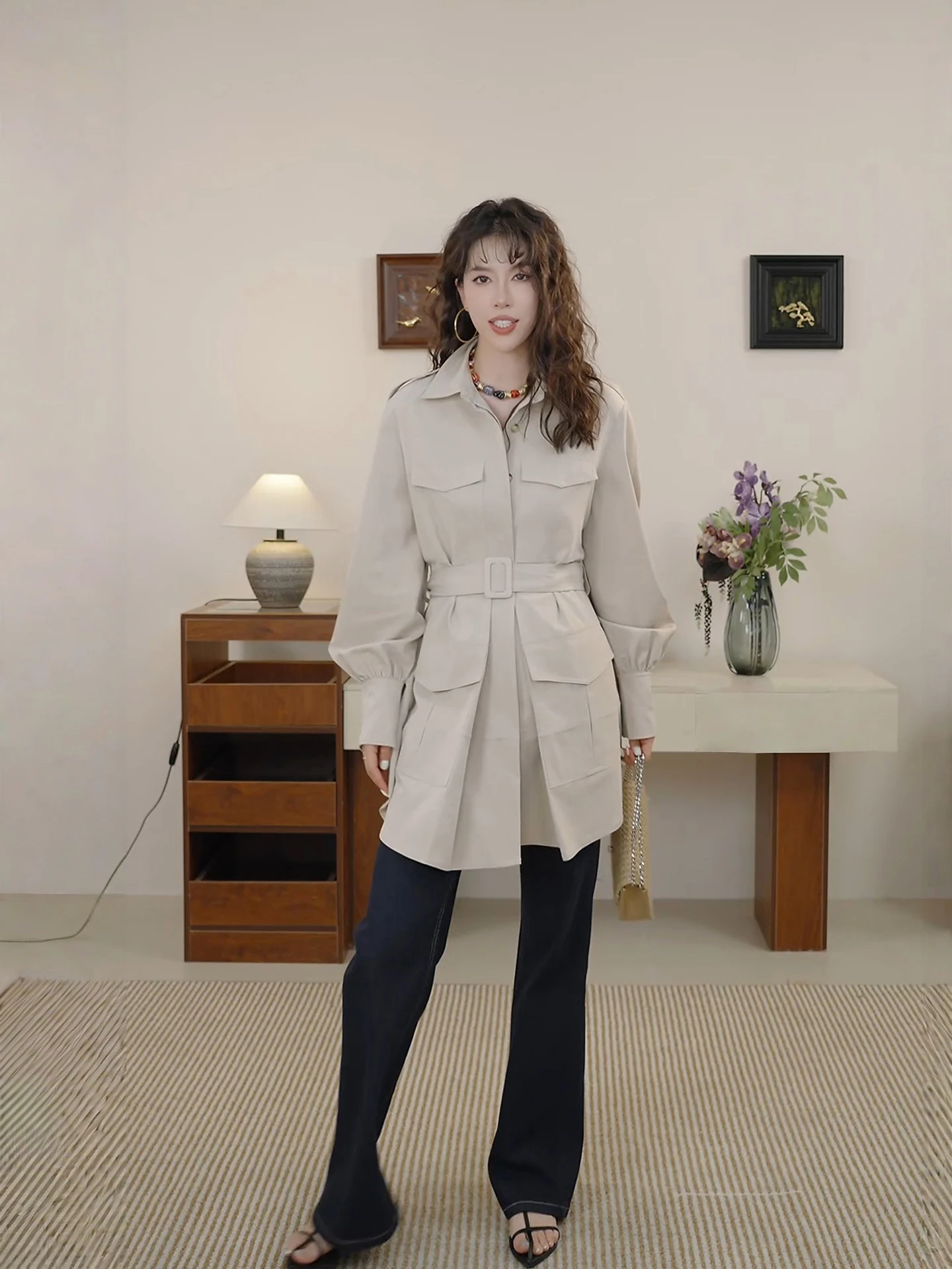 Nana Tall Women's Khaki Workwear Sle Long Coat Loose Lantern Sve Faionable Medium Length Jaet DMX 2668
Nana Tall Women's Khaki Workwear Sle Long Coat Loose Lantern Sve Faionable Medium Length Jaet DMX 2668