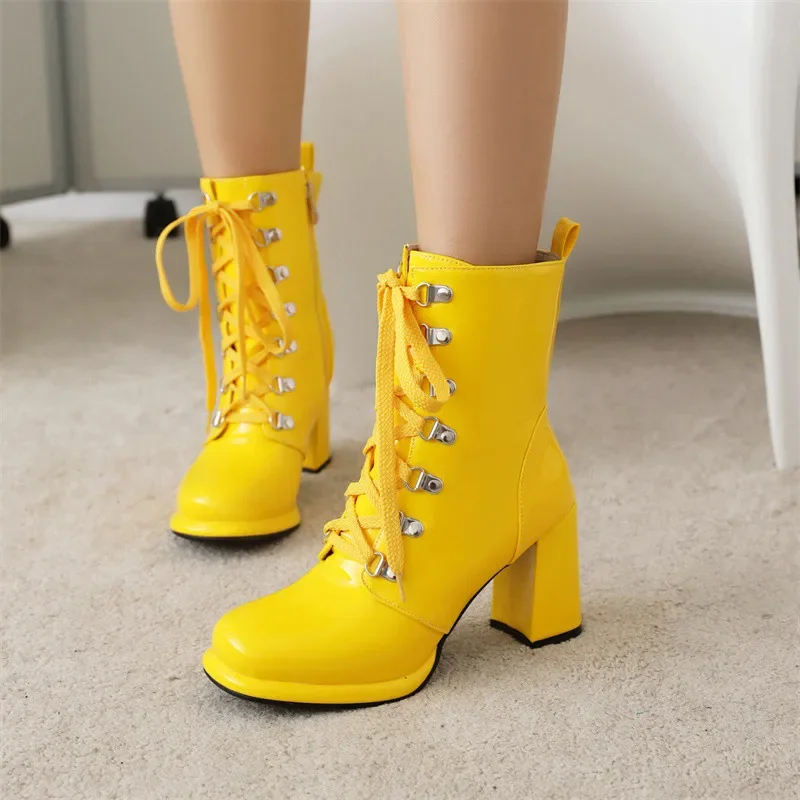 YMECHIC/2020 осенние ботильоны из лакированной кожи в стиле панк с заклепками, женские туфли на высоком каблуке с перекрестной завязкой, женская обувь для вечеринок, Прямая поставка
YMECHIC/2020 осенние ботильоны из лакированной кожи в стиле панк с заклепками, женские туфли на высоком каблуке с перекрестной завязкой, женская обувь для вечеринок, Прямая поставка