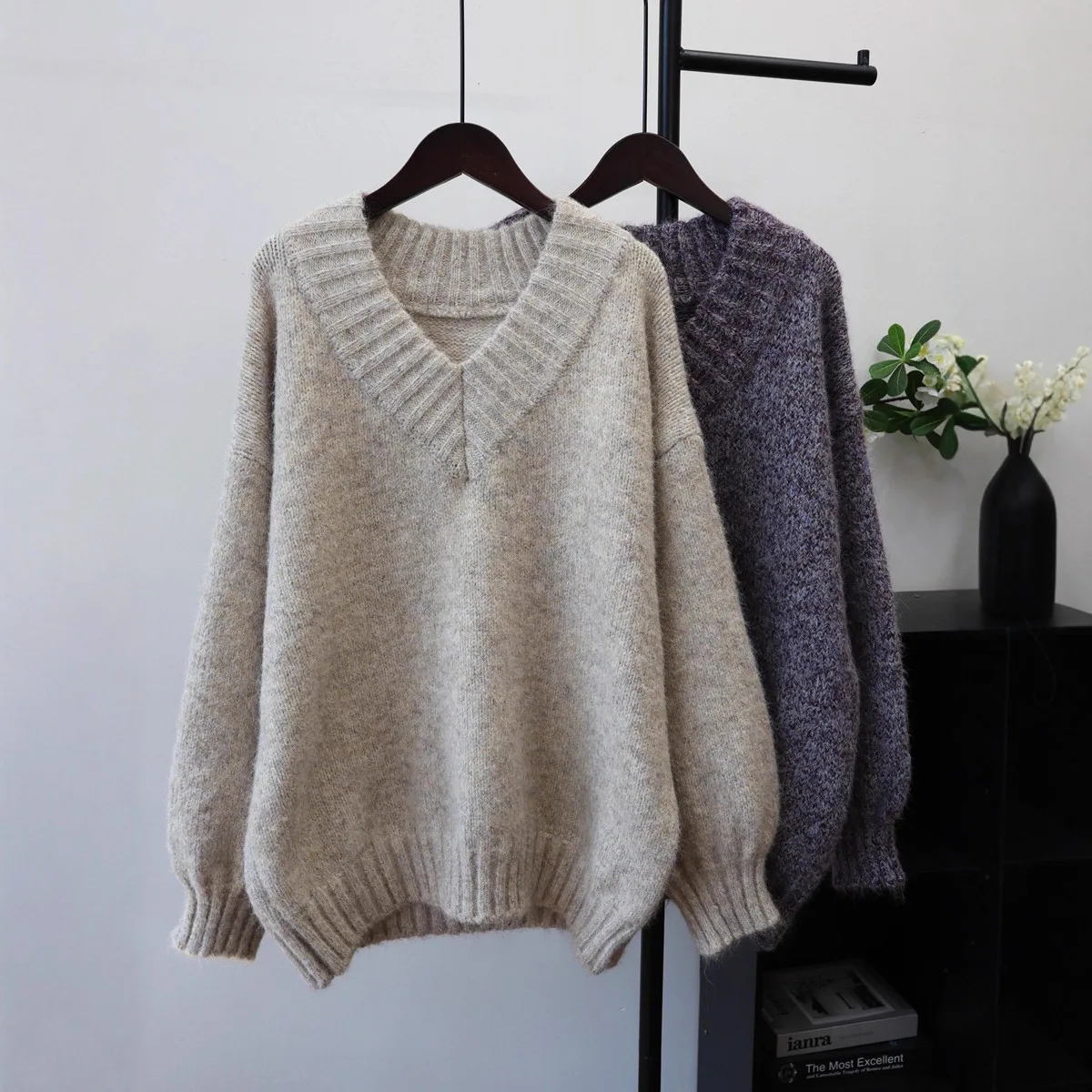 Pullovers Women Sweaters Knitted V Neck Full Sleeve Jumpers Y2k Streetwear Elegant Splice Knit Casual Autumn Winter 2026
Pullovers Women Sweaters Knitted V Neck Full Sleeve Jumpers Y2k Streetwear Elegant Splice Knit Casual Autumn Winter 2026