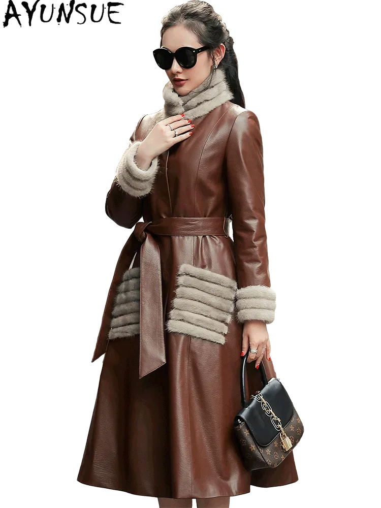 AYUNSUE Autumn Winter Genuine Leather Jacket Women Coat Female Down Coats Real Mink Fur Collar Fashion 2020 Mujer Chaqueta 1690
AYUNSUE Autumn Winter Genuine Leather Jacket Women Coat Female Down Coats Real Mink Fur Collar Fashion 2020 Mujer Chaqueta 1690