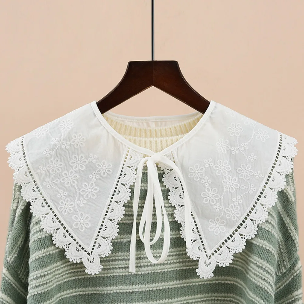 Lace Ruffled Trim Fake Collar Clothes Accessory Shoulder Wrap Hollow Out Doll Fake Collar for Women Lapel Blouse
Lace Ruffled Trim Fake Collar Clothes Accessory Shoulder Wrap Hollow Out Doll Fake Collar for Women Lapel Blouse