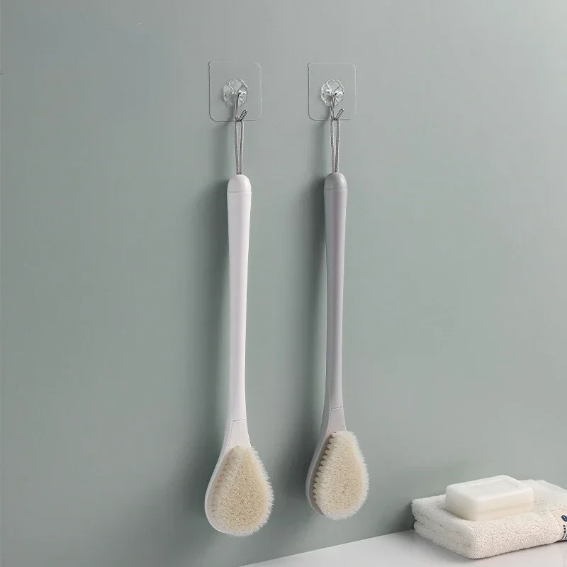 Bath brush for massage, soft bristle brush for back and back, Nordic style
Bath brush for massage, soft bristle brush for back and back, Nordic style