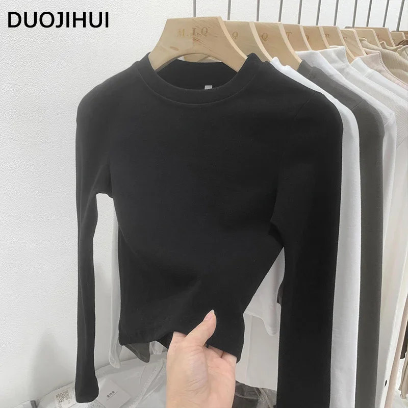 DUOJIHUI Классические женские футболки с круглым вырезом и длинным рукавом, Осенние однотонные повседневные офисные Модные женские футболки Chicly
DUOJIHUI Классические женские футболки с круглым вырезом и длинным рукавом, Осенние однотонные повседневные офисные Модные женские футболки Chicly