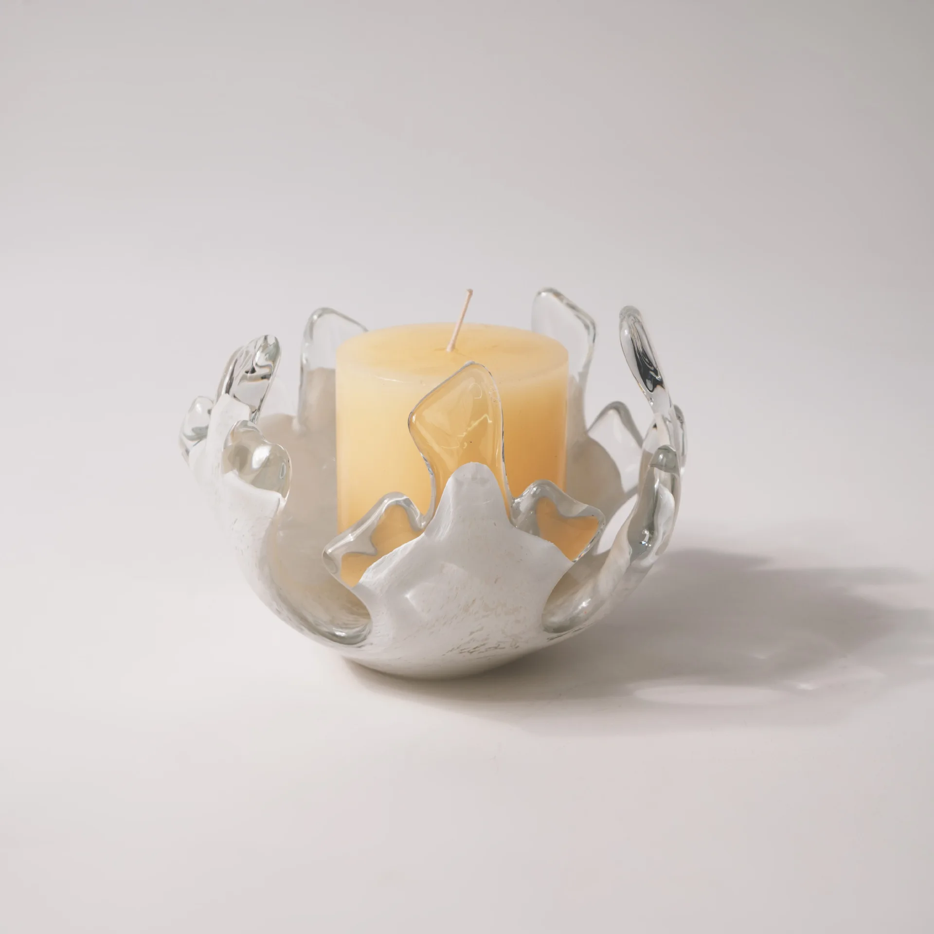 DSA medieval glazed art candlestick ornament special-shaped claw white candlestick study desktop decoration creativity
DSA medieval glazed art candlestick ornament special-shaped claw white candlestick study desktop decoration creativity