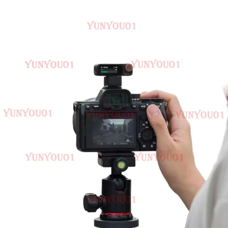 DJI Mic 2 /MIC MINI Camera Hot Shoe Adapter Collar Clip Mic, Suitable for Sony Hot Boots
DJI Mic 2 /MIC MINI Camera Hot Shoe Adapter Collar Clip Mic, Suitable for Sony Hot Boots