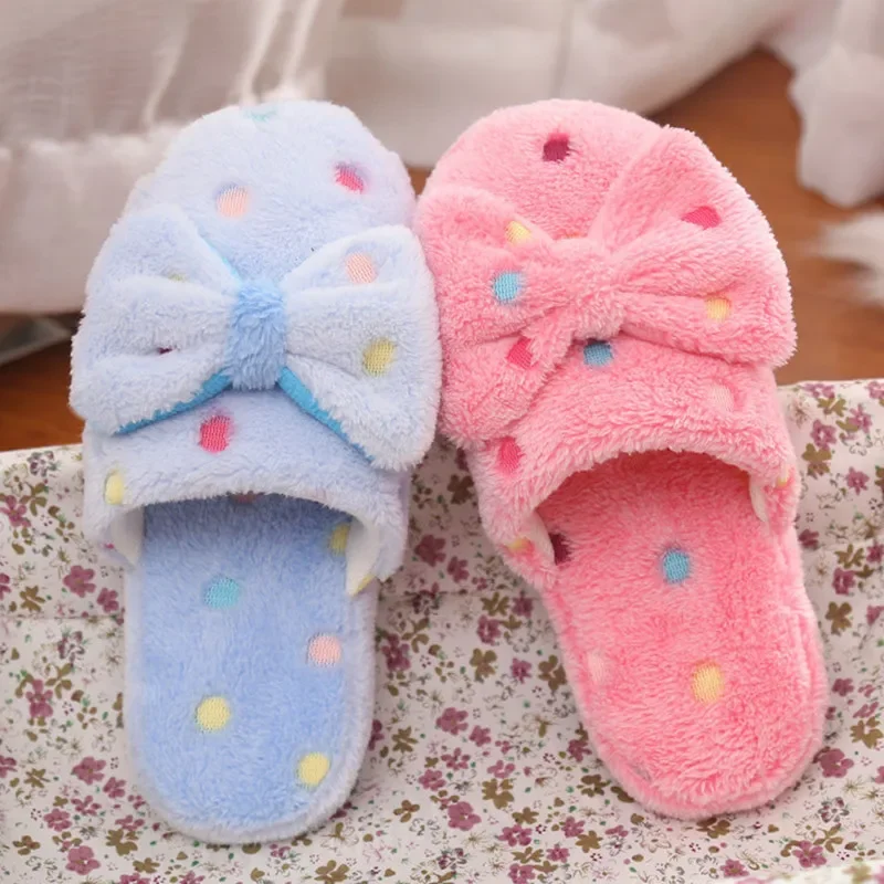 Winter Warm Furry Slippers Women Brand Soft Indoor Floor Slipper Cute Bowtie Home Shoes Ladies Designer Luxury Slides Women
Winter Warm Furry Slippers Women Brand Soft Indoor Floor Slipper Cute Bowtie Home Shoes Ladies Designer Luxury Slides Women