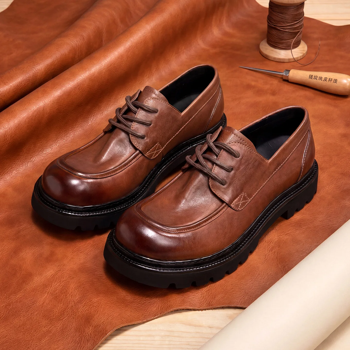 Men Vintage Horsehide Chunky Derby Shoes Breathable Business Casual Leather Footwear Platform Height-Increasing Handmade Oxfords
Men Vintage Horsehide Chunky Derby Shoes Breathable Business Casual Leather Footwear Platform Height-Increasing Handmade Oxfords