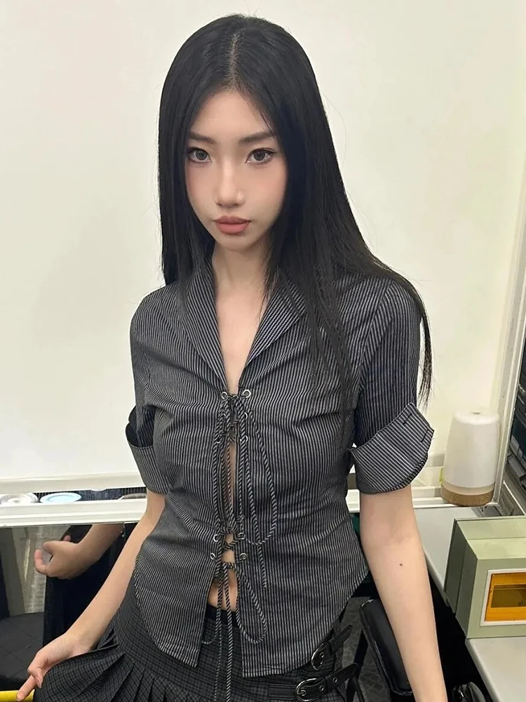 Zoki Y2K Slim Striped Shirt Women Sexy Hollow Out Lace Up Blouse Vintage Casual American Half Sleeve Design Harajuku Retro Tops
Zoki Y2K Slim Striped Shirt Women Sexy Hollow Out Lace Up Blouse Vintage Casual American Half Sleeve Design Harajuku Retro Tops