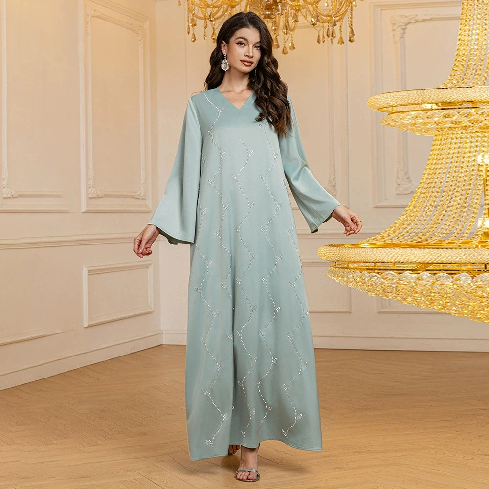Middle East Dubai Arab Muslim Luxury Fashion Women's Wear High end Texture Satin Hot Diamond Robe Elegant Evening Dress Skirt
Middle East Dubai Arab Muslim Luxury Fashion Women's Wear High end Texture Satin Hot Diamond Robe Elegant Evening Dress Skirt