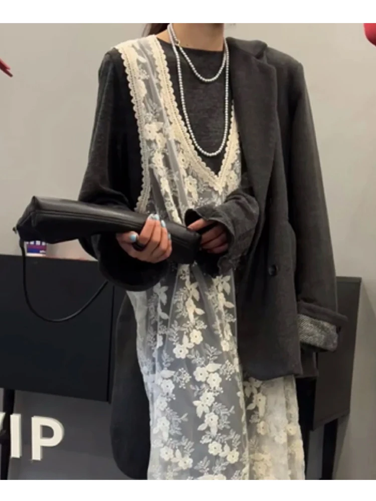 Chic Pure Color Simple Long Sleeve Mid-Length Base Shirt Lace Vest Dress Set Spring Commute Style High Waist Short Skirt
Chic Pure Color Simple Long Sleeve Mid-Length Base Shirt Lace Vest Dress Set Spring Commute Style High Waist Short Skirt