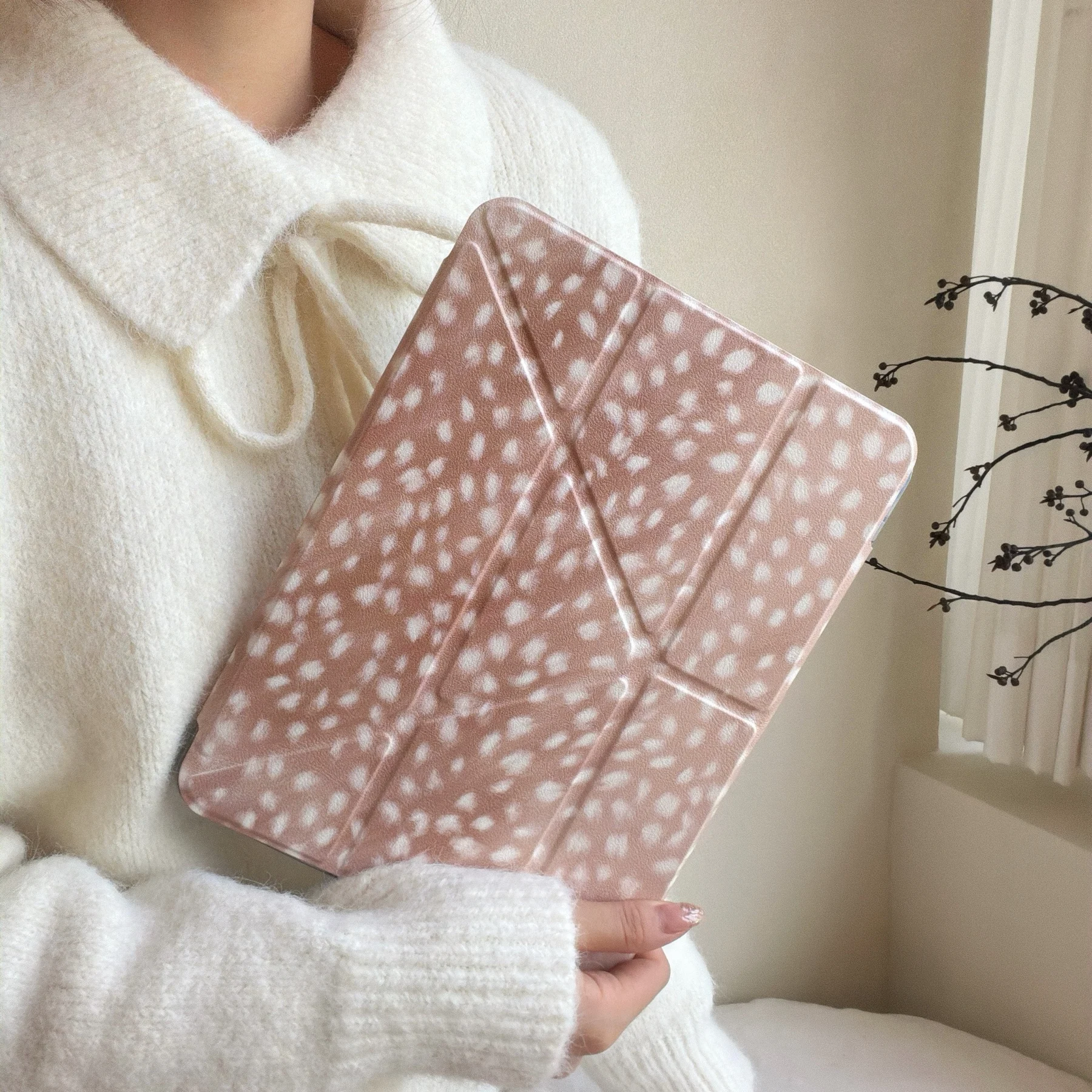 Защелкивающийся защитный чехол с вращающейся подставкой в виде оленя для iPad Air 13 дюймов Pro 11 13 12,9 M4 M3 2025 Mini 6 7 с вращением на 360 градусов
Защелкивающийся защитный чехол с вращающейся подставкой в виде оленя для iPad Air 13 дюймов Pro 11 13 12,9 M4 M3 2025 Mini 6 7 с вращением на 360 градусов