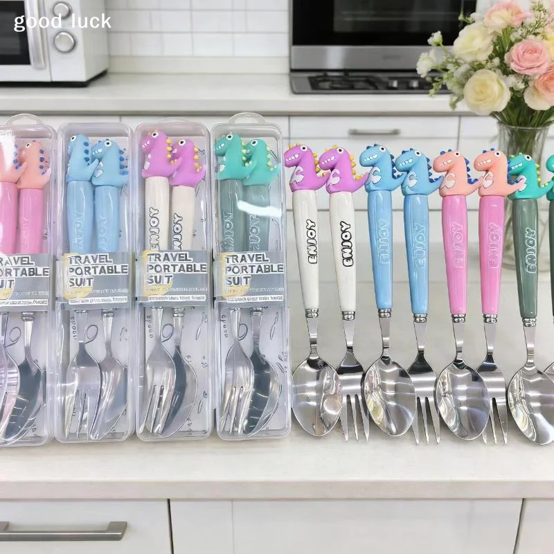 2Pcs Cute Cartoon Dinosaur Stainless Steel Spoon Fork Child Tableware Set With Box Kitchen Supplies For Dining Camping Accessory
2Pcs Cute Cartoon Dinosaur Stainless Steel Spoon Fork Child Tableware Set With Box Kitchen Supplies For Dining Camping Accessory