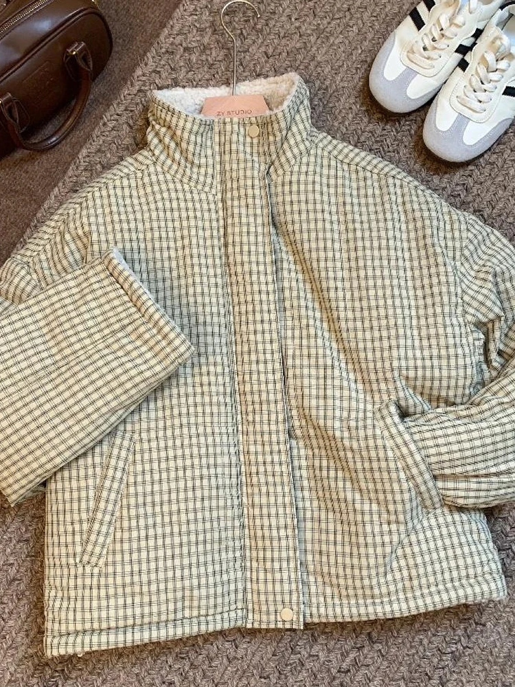 Trendy Plaid Cotton Jacket Women's Winter Clothing Casual Small Size Lamb Fur Inner Coat Korean Style Long Sleeve Single Button
Trendy Plaid Cotton Jacket Women's Winter Clothing Casual Small Size Lamb Fur Inner Coat Korean Style Long Sleeve Single Button