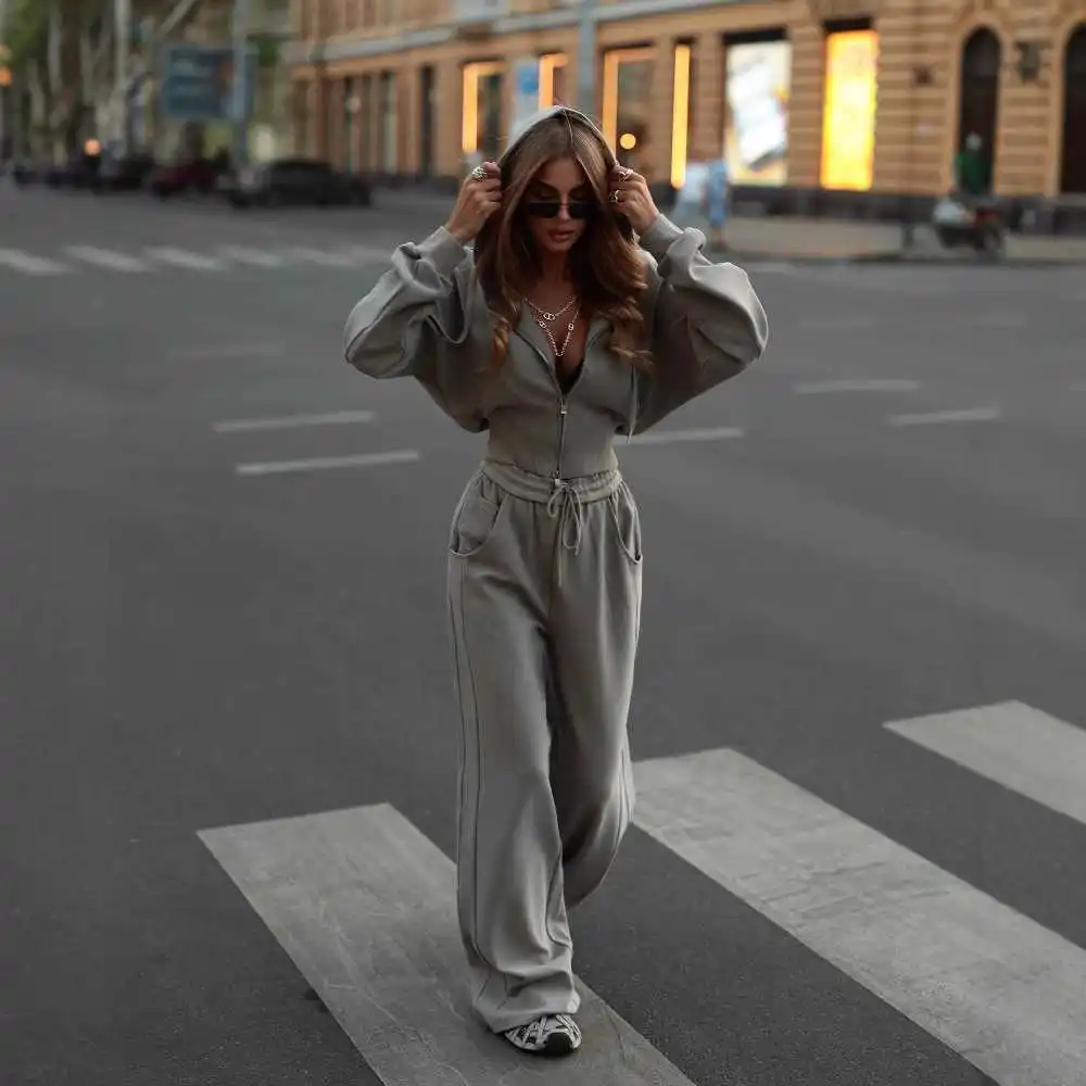 Casual Zipper Pure Color Waist-Cinching Hoodie And Trousers Set Street Style Long Pants Two-Piece Suit for Men And Women
Casual Zipper Pure Color Waist-Cinching Hoodie And Trousers Set Street Style Long Pants Two-Piece Suit for Men And Women