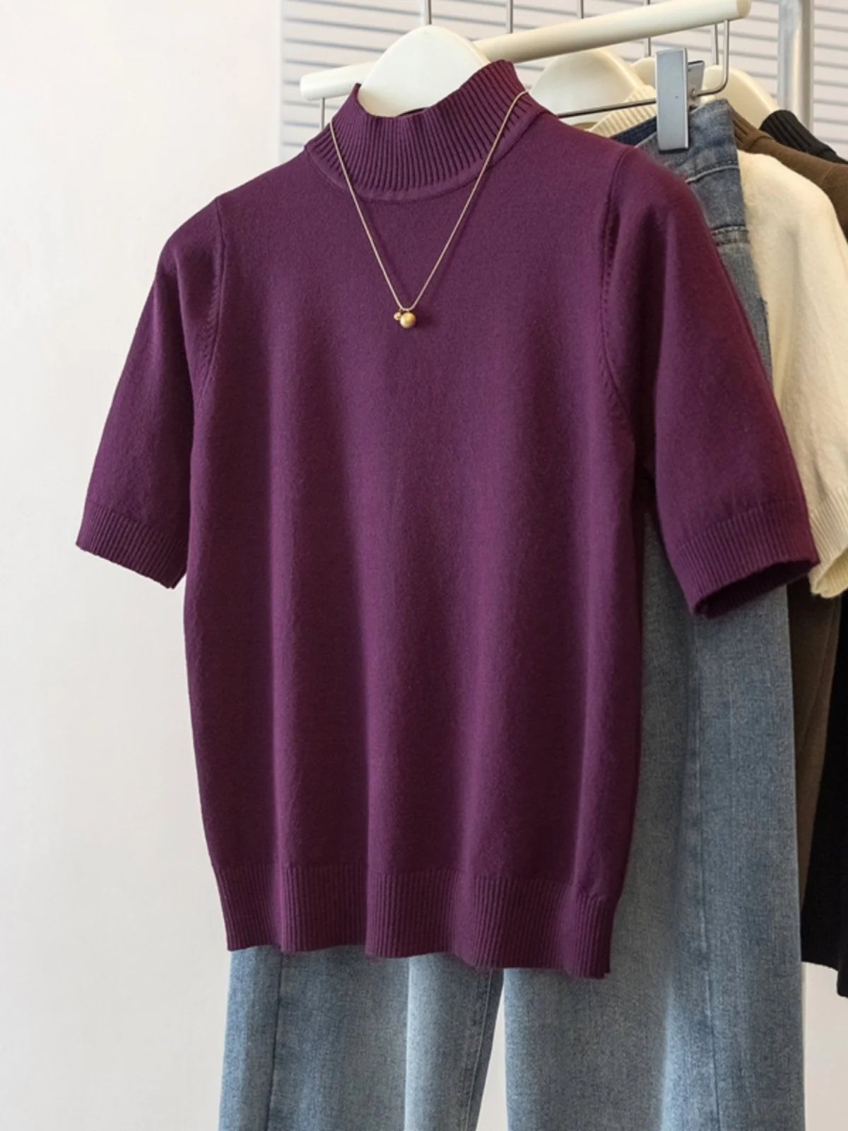 Purple Half-High Collar Short Sleeve Knitwear Women's Summer plus Size Base Shirt Personality Top Korean Style Loose Fit
Purple Half-High Collar Short Sleeve Knitwear Women's Summer plus Size Base Shirt Personality Top Korean Style Loose Fit