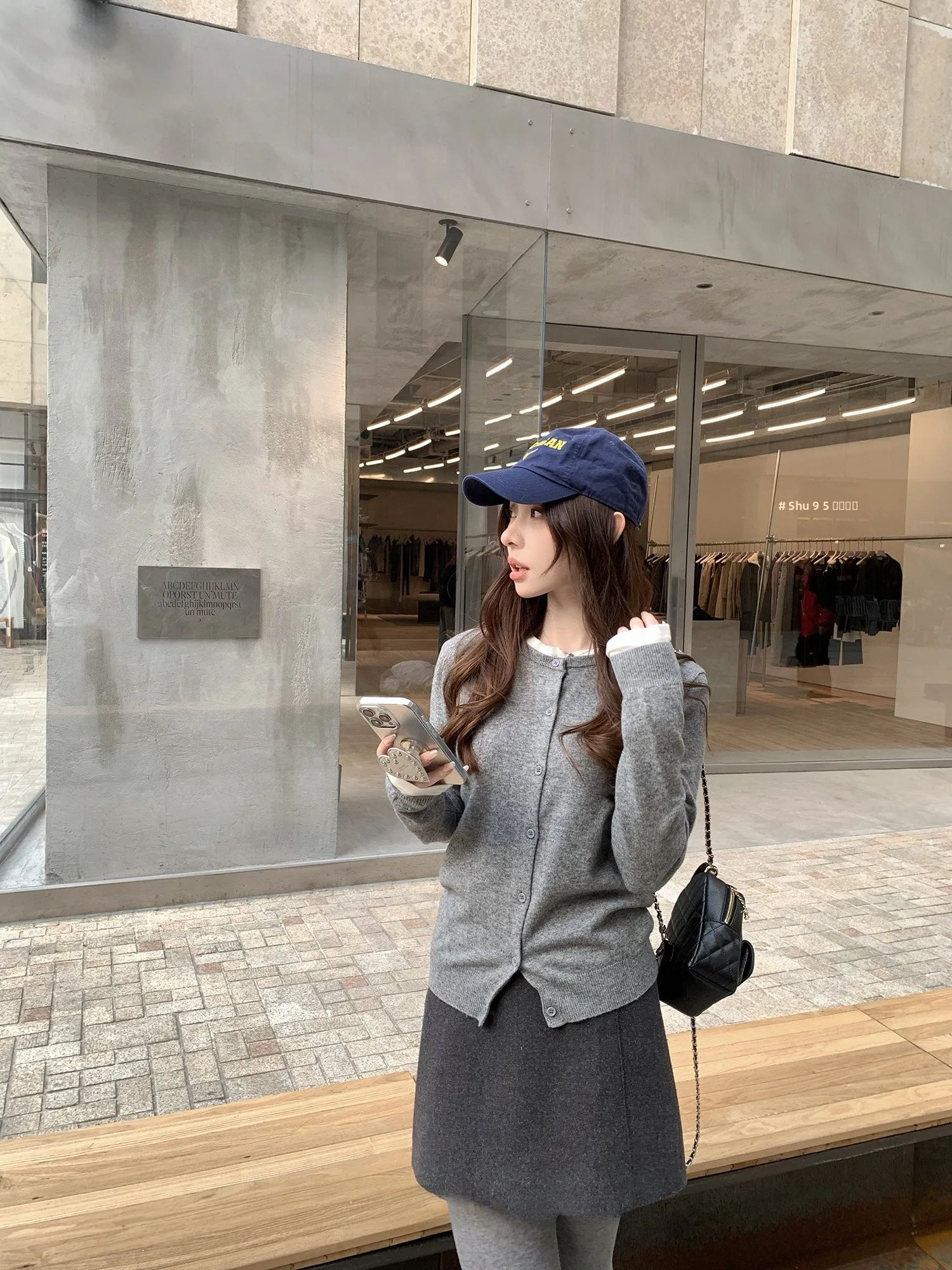 Вязаный кардиган Y Studio с круглым вырезом, для ношения как нижний слой или отдельно, осень-зима 2025, многослойный вязаный свитер
Вязаный кардиган Y Studio с круглым вырезом, для ношения как нижний слой или отдельно, осень-зима 2025, многослойный вязаный свитер