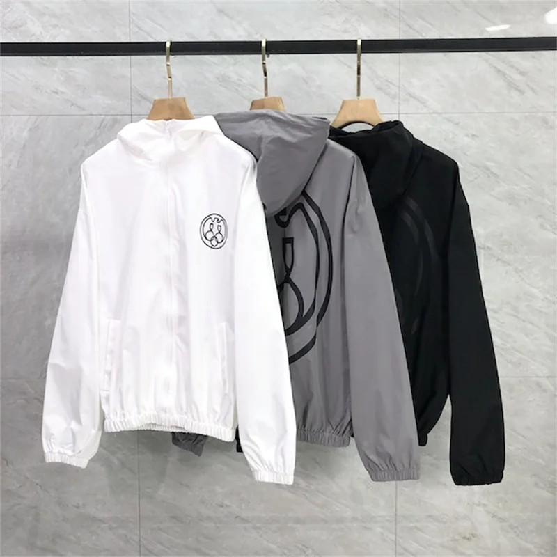 High Street Men Women Nylon Sun Protection Clothing Zipper Hooded Windbreaker Yeezy Kanye Submachine Jacket
High Street Men Women Nylon Sun Protection Clothing Zipper Hooded Windbreaker Yeezy Kanye Submachine Jacket