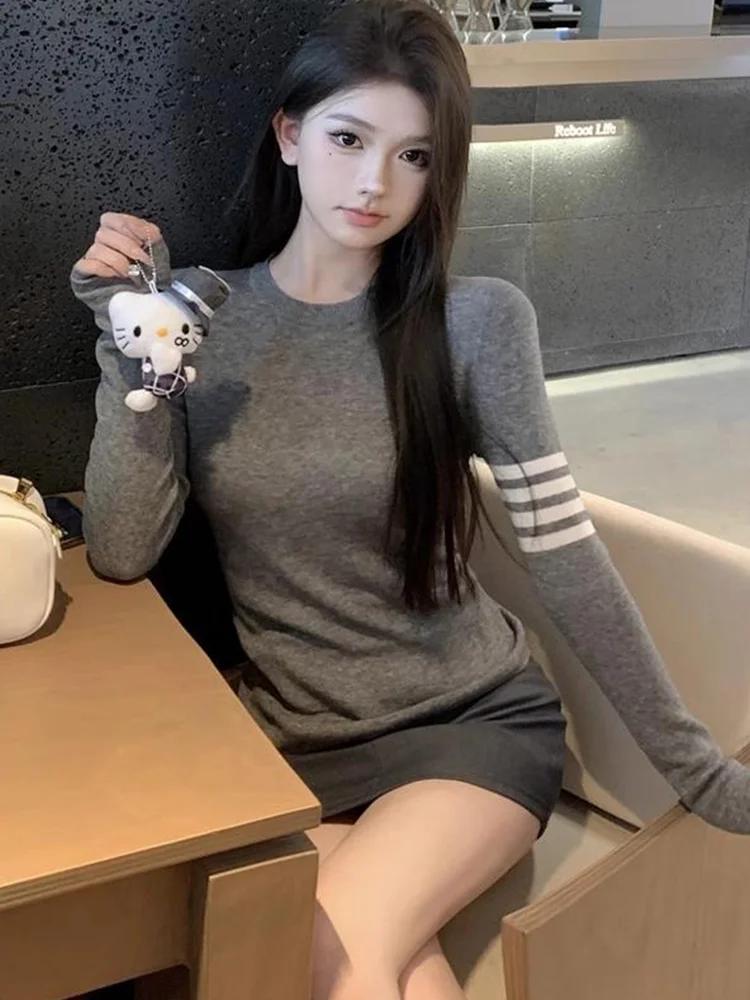 Ay полосатый вязаный топ женский Slim Fit Long Sve Base irt корейский Sle внутренняя одежда модная осенняя новинка 
Ay полосатый вязаный топ женский Slim Fit Long Sve Base irt корейский Sle внутренняя одежда модная осенняя новинка