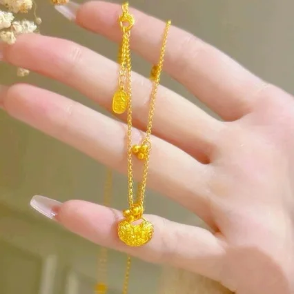 Womens 18K gold fruitful pendant AU750 necklace tassel clavicle chain gift certificate
Womens 18K gold fruitful pendant AU750 necklace tassel clavicle chain gift certificate