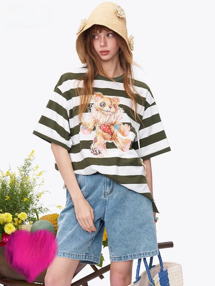 Summer New Style Women's Jeans Cotton Casual Straight Leg High Waist Five-Point Shorts Afternoon Tea Vacation Casual Style
Summer New Style Women's Jeans Cotton Casual Straight Leg High Waist Five-Point Shorts Afternoon Tea Vacation Casual Style