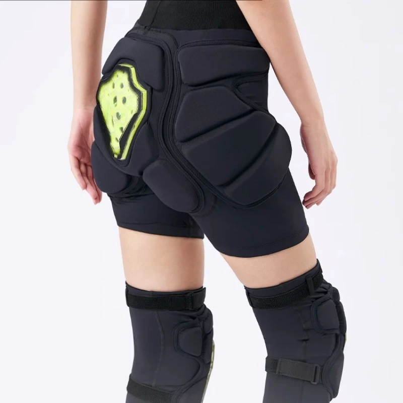 Anti-drop ski protective gear wears a single and double board protective fart pad, hip and knee pads set.
Anti-drop ski protective gear wears a single and double board protective fart pad, hip and knee pads set.