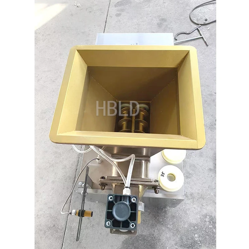 Automatic Electric Dough Divider Commercial Dumpling Formulation Machine Small Baozi Dough Forming Equipment
Automatic Electric Dough Divider Commercial Dumpling Formulation Machine Small Baozi Dough Forming Equipment