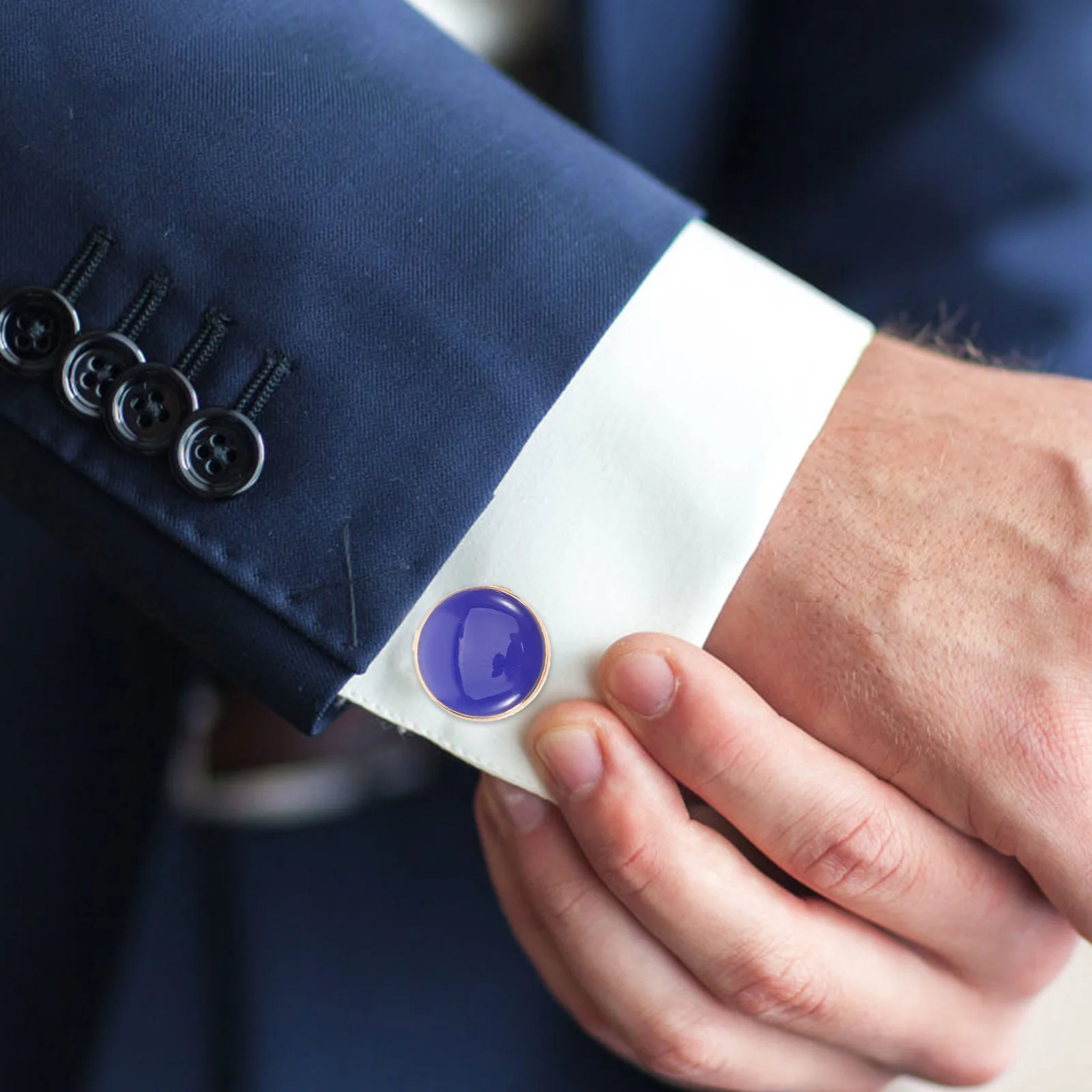 2Pcs Copper Cufflinks Dress Shirt Buttons Formal Mens Accessories Black Tuxedo Suit Wedding Groom Longlasting Durable Decorative
2Pcs Copper Cufflinks Dress Shirt Buttons Formal Mens Accessories Black Tuxedo Suit Wedding Groom Longlasting Durable Decorative