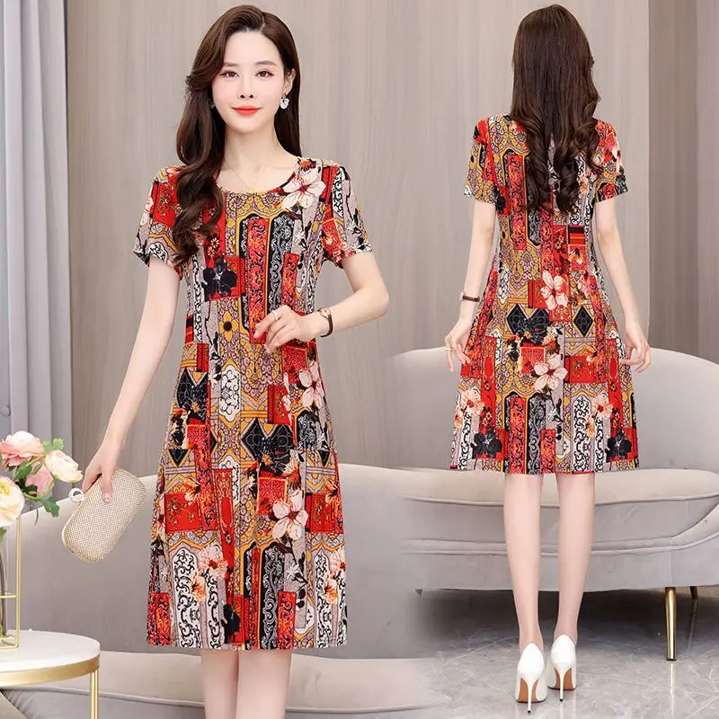 2024 Women Summer Fashion Long Round Neck Dresses Female Middle-aged Mother Floral Dress Ladies Short-sleeved Print Vestidos X65
2024 Women Summer Fashion Long Round Neck Dresses Female Middle-aged Mother Floral Dress Ladies Short-sleeved Print Vestidos X65