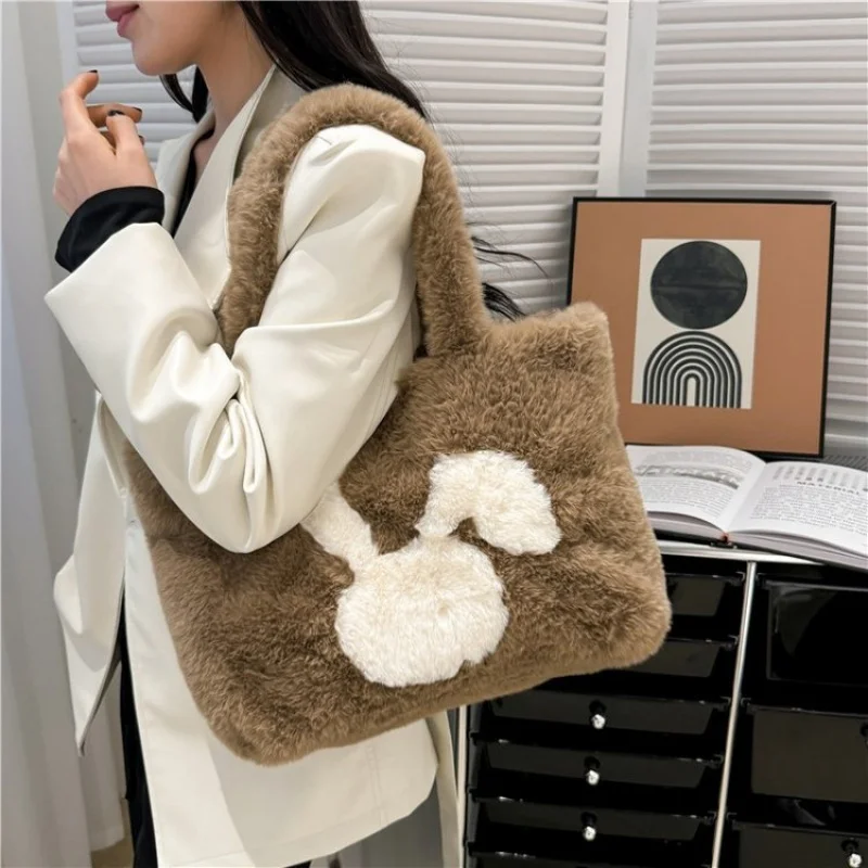 Fashionable Luxury Tote Leather Women's Bag Famous Designer Classic Elegant Crossbody Stylish Embellishment Commuter Bag
Fashionable Luxury Tote Leather Women's Bag Famous Designer Classic Elegant Crossbody Stylish Embellishment Commuter Bag