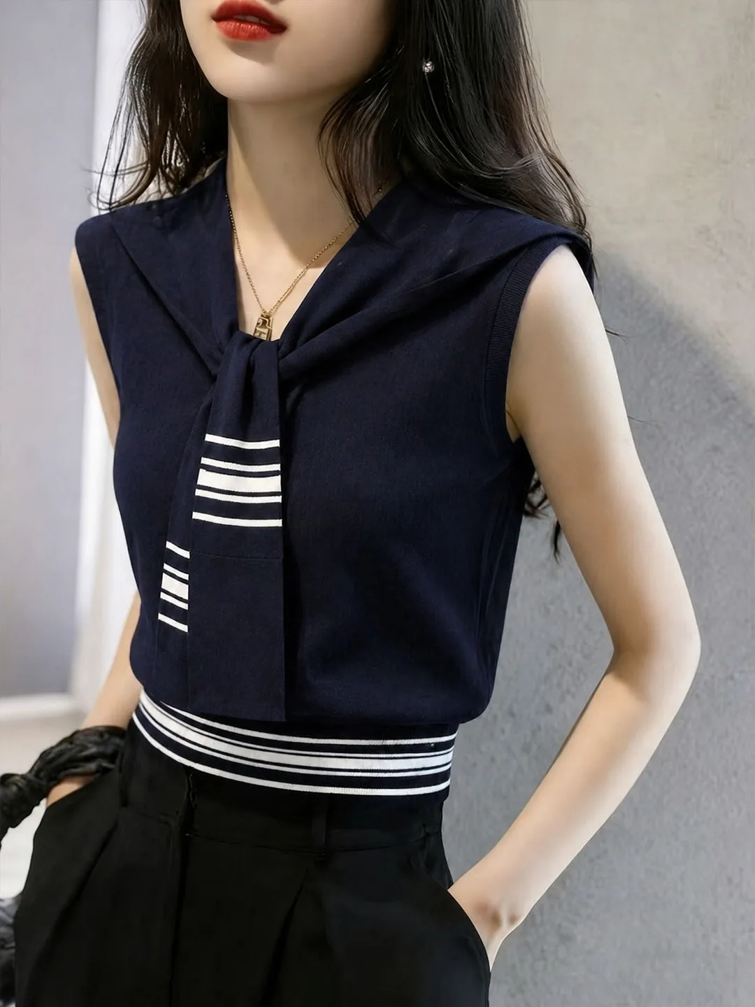 Korean Style White Enhancing Pure Color Knitted Top Sleeveless Fashionable Vest Women's Summer Fashion Small Shirt
Korean Style White Enhancing Pure Color Knitted Top Sleeveless Fashionable Vest Women's Summer Fashion Small Shirt
