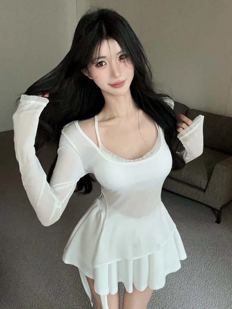 Summer Sexy U-Neck Irregular Thin Sunshade Cover up Women's Three-Piece Set with Hanging Neck Strap Drawstring Half Skirt
Summer Sexy U-Neck Irregular Thin Sunshade Cover up Women's Three-Piece Set with Hanging Neck Strap Drawstring Half Skirt