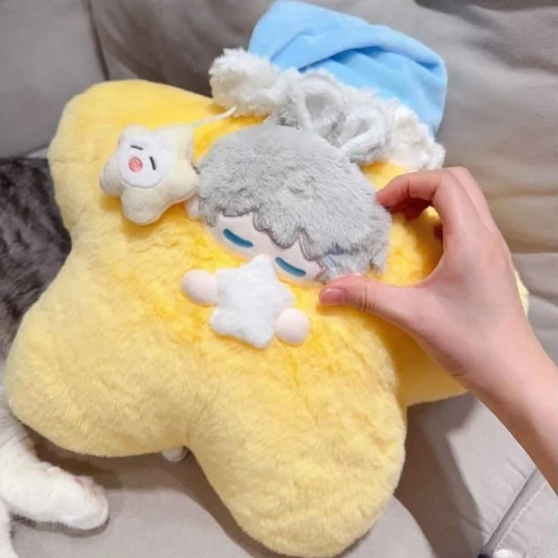 Anime Love and Deepspace Xavier Cosplay Cotton Doll Star Fluffy Maumet Bauble Cute Plaything Throw Pillow Widget 35cm 50cm Gifts
Anime Love and Deepspace Xavier Cosplay Cotton Doll Star Fluffy Maumet Bauble Cute Plaything Throw Pillow Widget 35cm 50cm Gifts