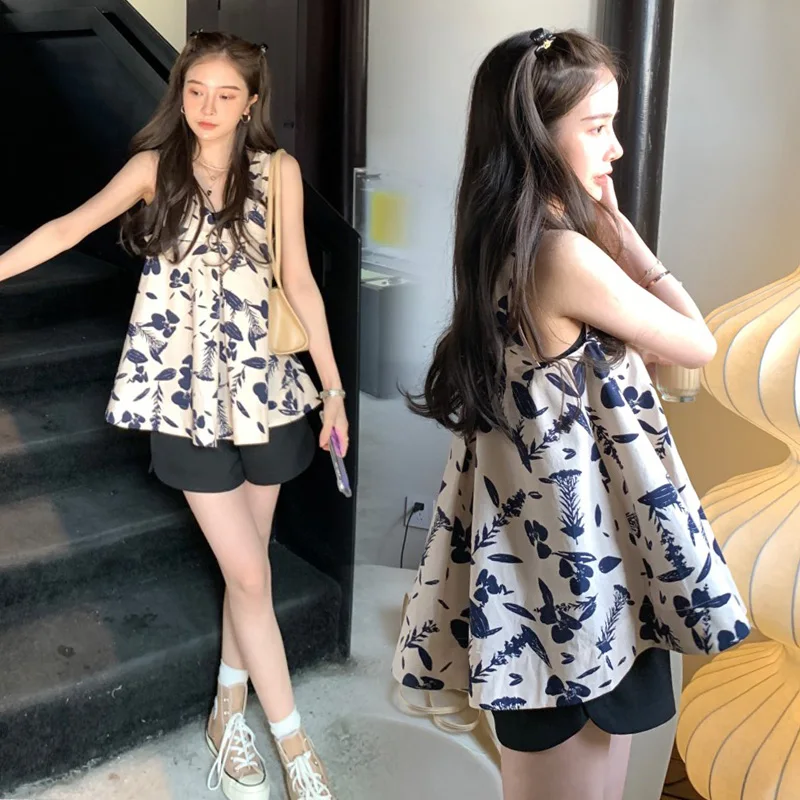 Korean Style Pregnant Woman Shorts Suits V-Neck Sleeveless Floral Shirts+Belly Shorts Twinset Fashion Maternity Clothes Sets
Korean Style Pregnant Woman Shorts Suits V-Neck Sleeveless Floral Shirts+Belly Shorts Twinset Fashion Maternity Clothes Sets