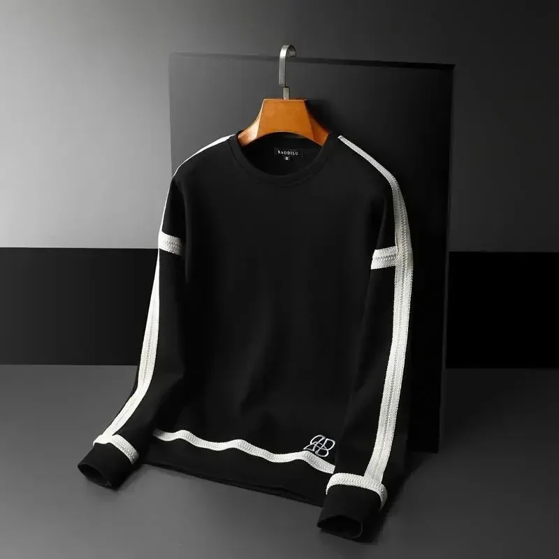 Europe 2024 autumn and winter new fashion brand color blocking embroidery Pullover men's casual long sleeve round neck sweater
Europe 2024 autumn and winter new fashion brand color blocking embroidery Pullover men's casual long sleeve round neck sweater
