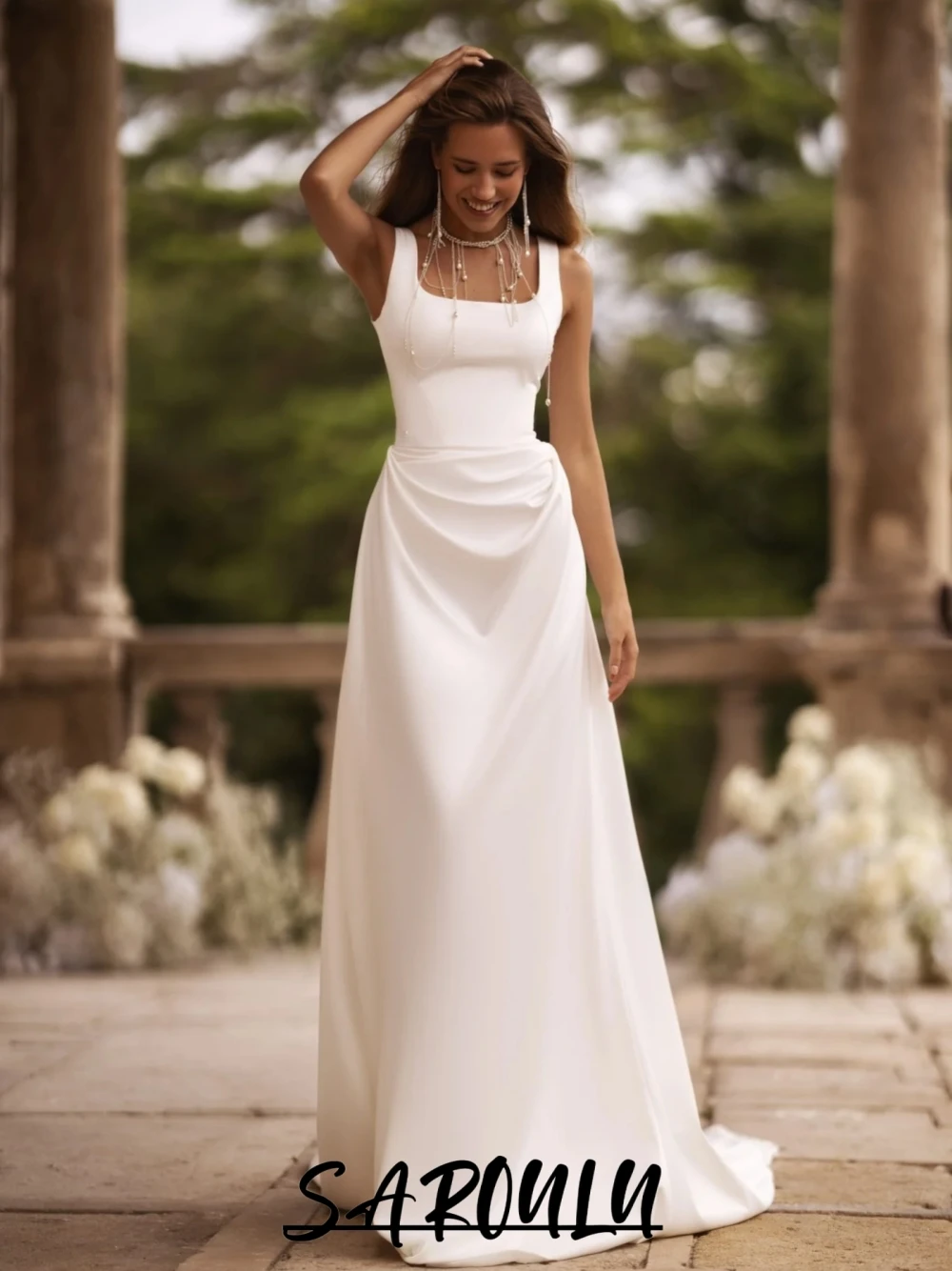 Elegant Ivory Satin Fitted Waist Wedding Gown For Women Charming Simple Zipper Back Modest A Line Customized Tank Sleeves Wear
Elegant Ivory Satin Fitted Waist Wedding Gown For Women Charming Simple Zipper Back Modest A Line Customized Tank Sleeves Wear
