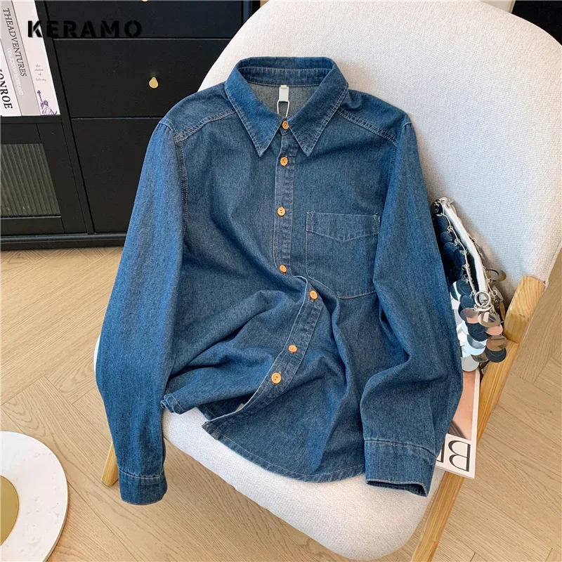 2025 Winter Vintage Style Casual Turn-down Collar Denim Shirt Women Fashion Street Harajuku Blue Y2K Loose Fit Denim Blouse
2025 Winter Vintage Style Casual Turn-down Collar Denim Shirt Women Fashion Street Harajuku Blue Y2K Loose Fit Denim Blouse