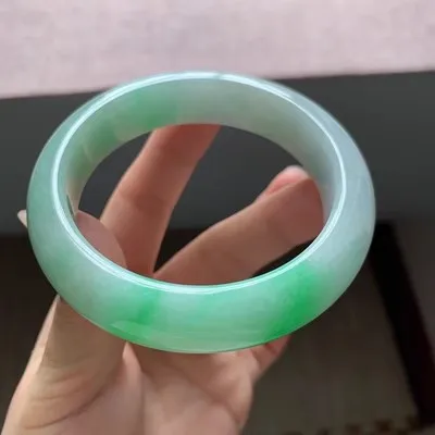 Natural Myanmar Jade 54mm-62mm bracelet exquisite princess bracelet to send girlfriend to send mother Hetian jade
Natural Myanmar Jade 54mm-62mm bracelet exquisite princess bracelet to send girlfriend to send mother Hetian jade