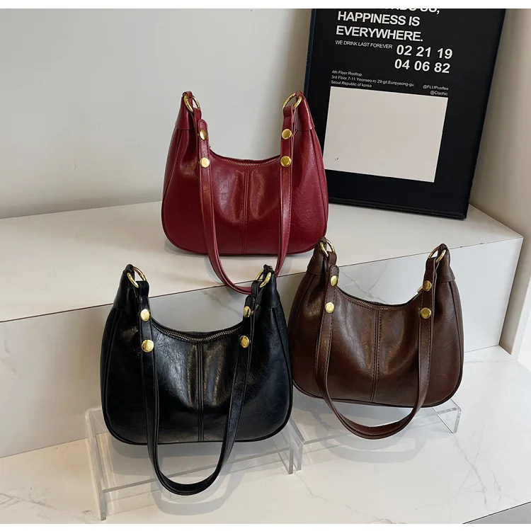 Vintage Oil Wax Leather Hobo Shoulder Bag Women Retro Crescent Underarm Bag Casual Large Capacity Zipper Crossbody Handbag
Vintage Oil Wax Leather Hobo Shoulder Bag Women Retro Crescent Underarm Bag Casual Large Capacity Zipper Crossbody Handbag