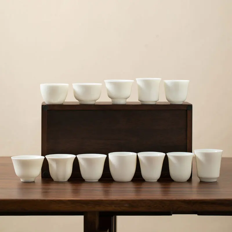 Mutton fat jade white porcelain tea cup pure white ceramic small teacup master cup single cup coaster tea set wholesale
Mutton fat jade white porcelain tea cup pure white ceramic small teacup master cup single cup coaster tea set wholesale