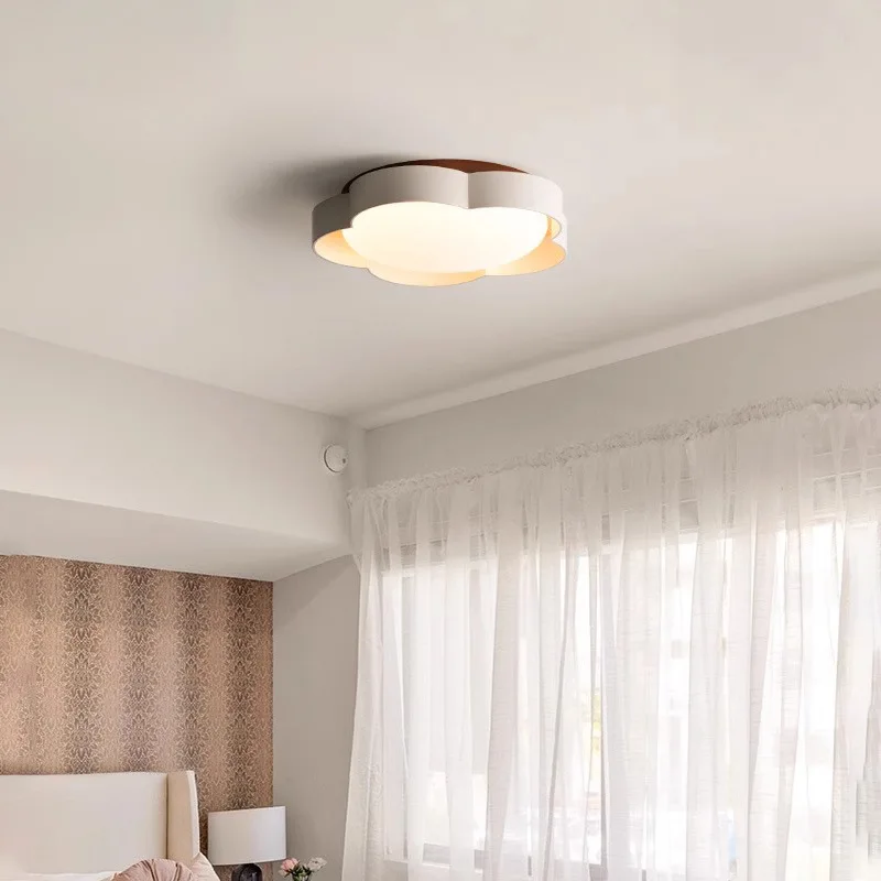 Flower cream style bedroom ceiling master bedroom children's room girl's princess room
Flower cream style bedroom ceiling master bedroom children's room girl's princess room
