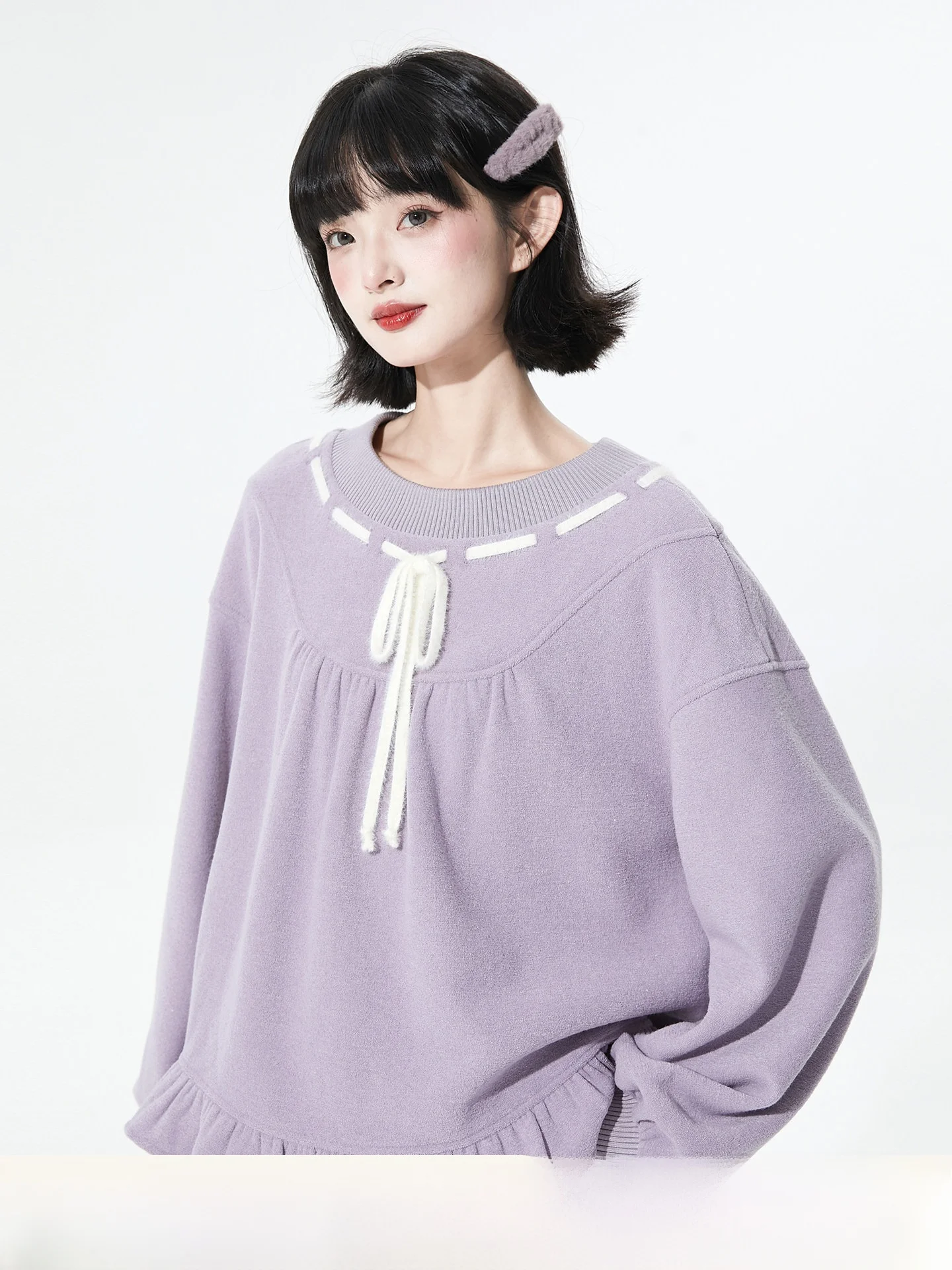 Светло-фиолетовый утепленный вязаный топ на флисовой подкладке с деревянными элементами, оригинальный дизайн, для ранней осени, женский, милый, свободного кроя
Светло-фиолетовый утепленный вязаный топ на флисовой подкладке с деревянными элементами, оригинальный дизайн, для ранней осени, женский, милый, свободного кроя