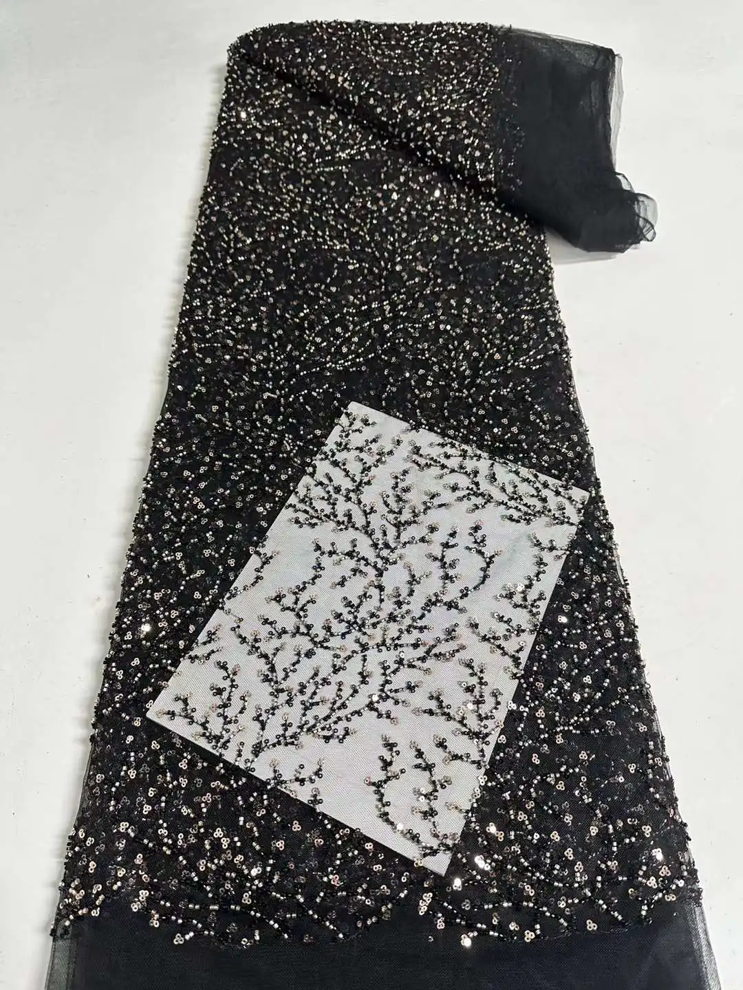 African Heavy Beaded 2023 High Quality Nigerian Sequins With Pearl Lace French Tulle Fabric For Party Dress Sew CW45YN-12
African Heavy Beaded 2023 High Quality Nigerian Sequins With Pearl Lace French Tulle Fabric For Party Dress Sew CW45YN-12