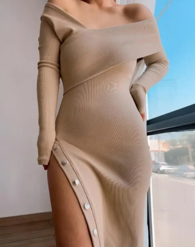Womens Dresses 2025 Spring Sexy Off Shoulder Wrap Backless Ribbed Knit Dress Side Slit with Snap Buttons Bodycon Long Dress
Womens Dresses 2025 Spring Sexy Off Shoulder Wrap Backless Ribbed Knit Dress Side Slit with Snap Buttons Bodycon Long Dress