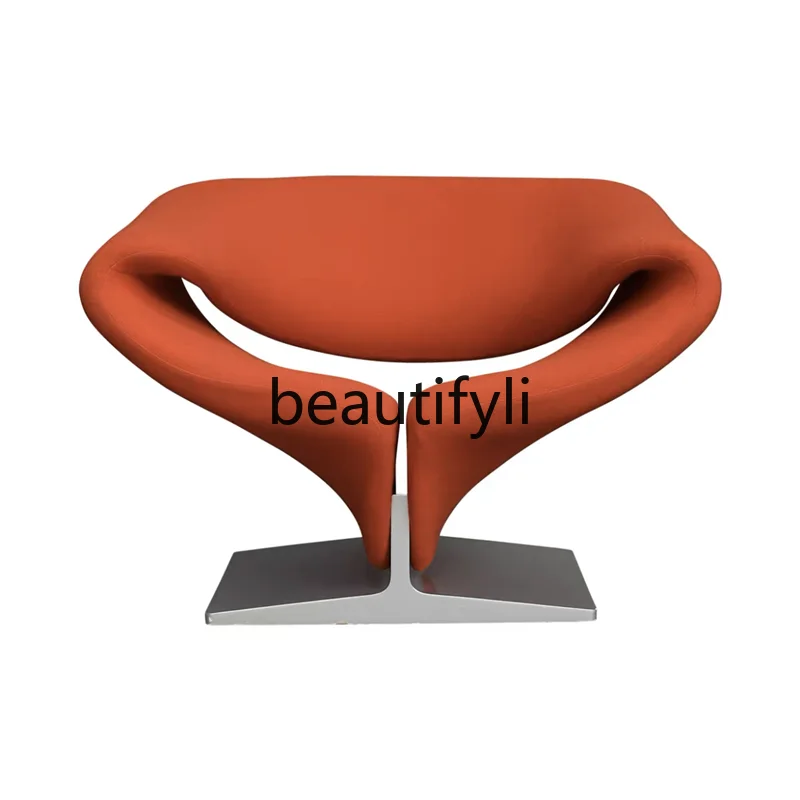 Jane European designer special-shaped cotton leisure chair living room negotiation chair creative streamer chair
Jane European designer special-shaped cotton leisure chair living room negotiation chair creative streamer chair