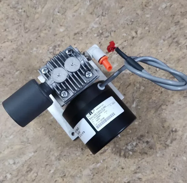 For KNF PU1922-NPK09-10.06 24VDC brushless DC vacuum pump air compressor 1 Piece
For KNF PU1922-NPK09-10.06 24VDC brushless DC vacuum pump air compressor 1 Piece