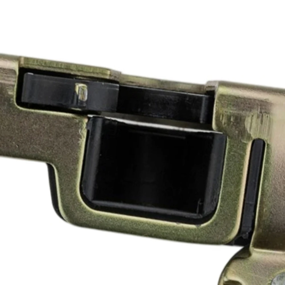 Cargo Door Latch As Shown In The Picture T4 Door Latch Replacement Part Practical Design ABS Metal Construction
Cargo Door Latch As Shown In The Picture T4 Door Latch Replacement Part Practical Design ABS Metal Construction