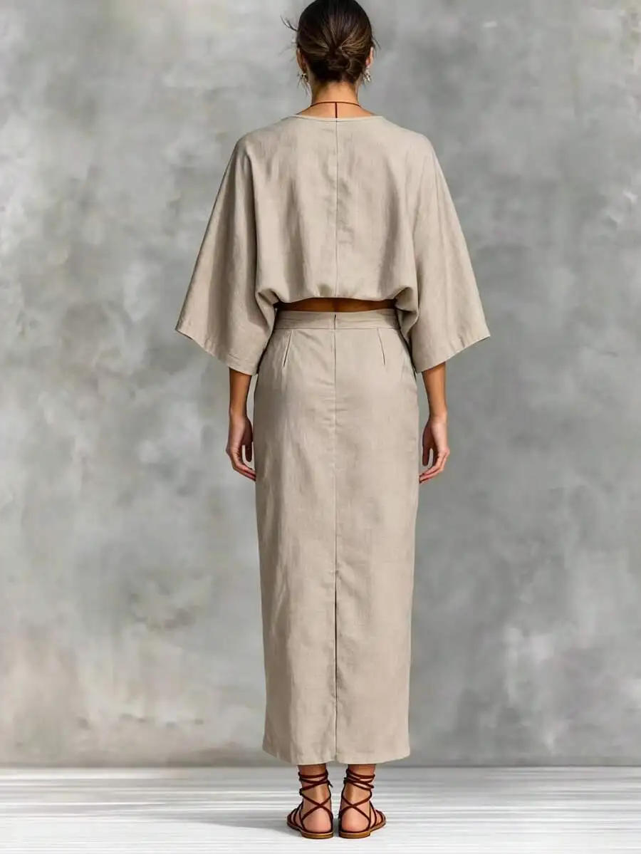 2-Piece Womens Set: Round Neck Top And Long Skirt With Pockets And Slit, Elegant Casual Spring Outfit
2-Piece Womens Set: Round Neck Top And Long Skirt With Pockets And Slit, Elegant Casual Spring Outfit