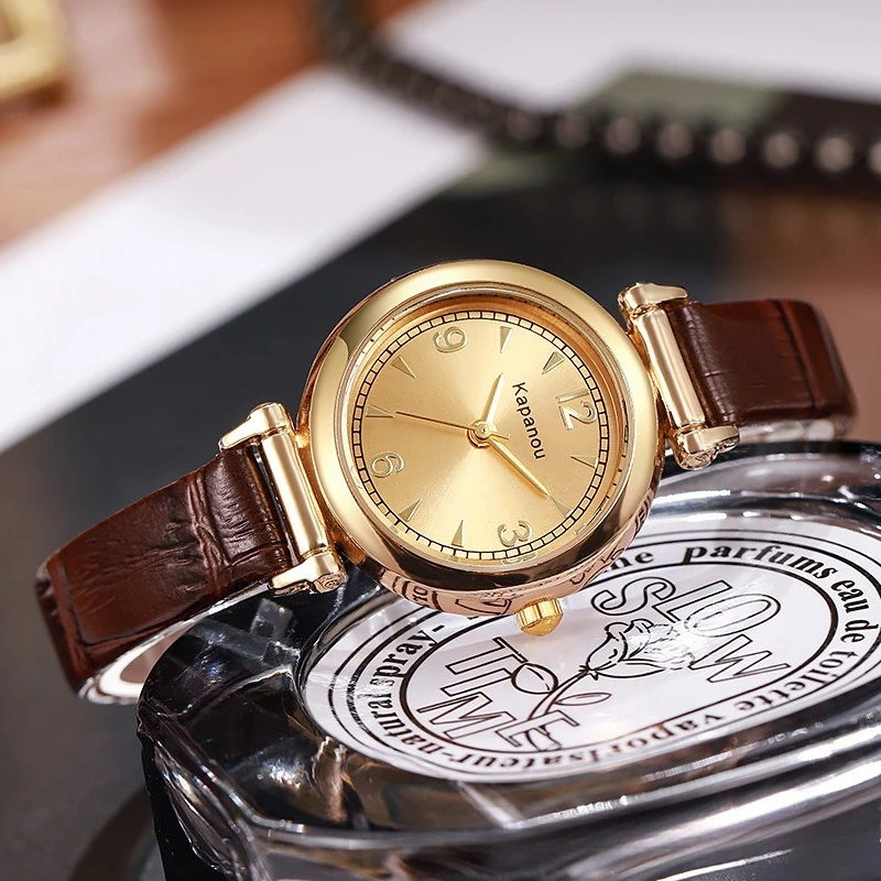 Ladies Watch, Stylish Retro Compact Quartz Watch
Ladies Watch, Stylish Retro Compact Quartz Watch