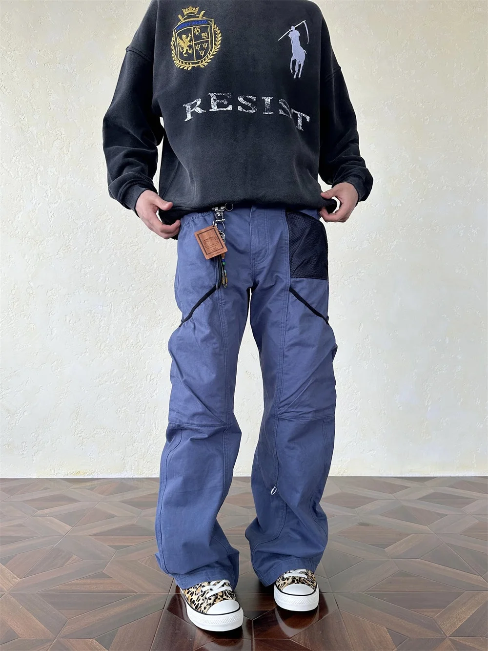 Retro American Street Vintage Washed Multi-Pocket Work Pants Knife Wide Leg Gardener Men's Loose Fit Spring Season Jeans
Retro American Street Vintage Washed Multi-Pocket Work Pants Knife Wide Leg Gardener Men's Loose Fit Spring Season Jeans