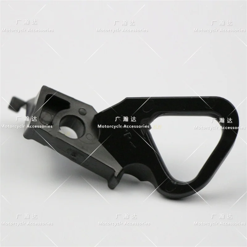 front Brake pump oil cup fixed Bracket cover Fit For YAMAHA YZF R1 2004-2014 Fairing
front Brake pump oil cup fixed Bracket cover Fit For YAMAHA YZF R1 2004-2014 Fairing